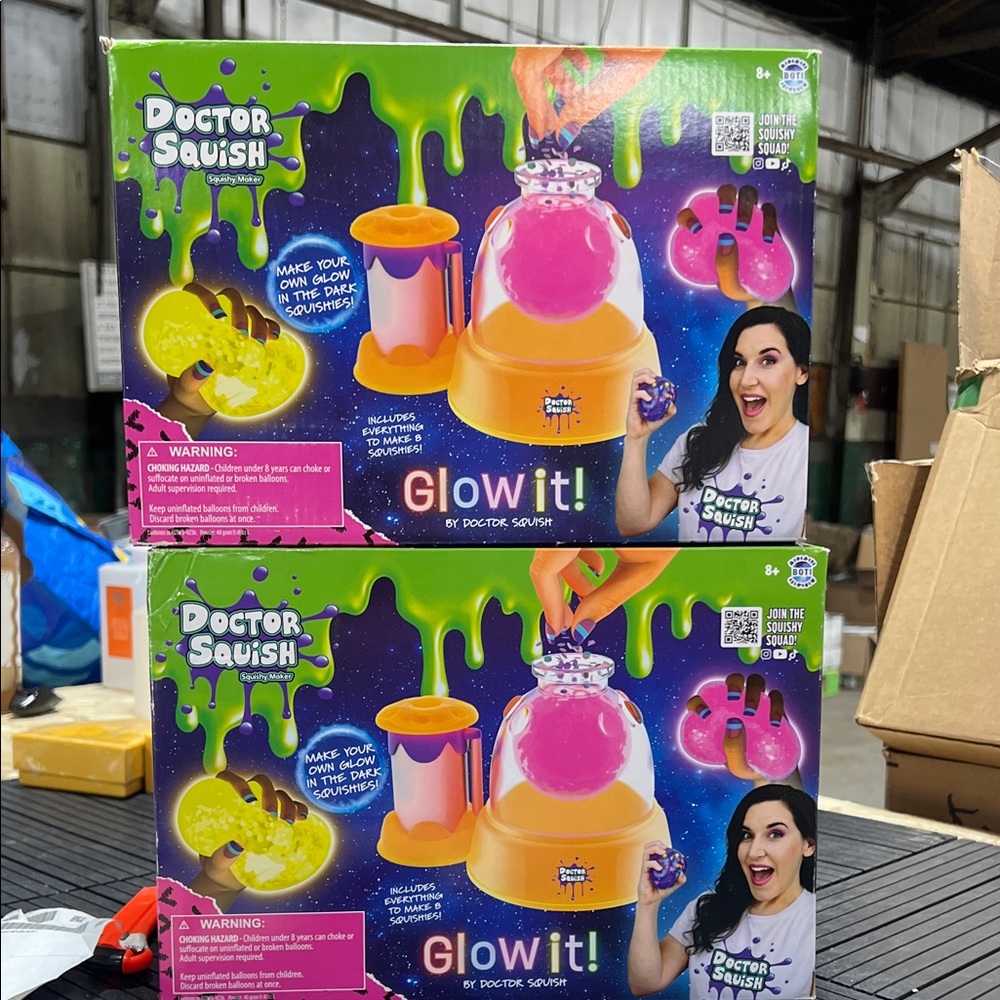 Doctor squish glow in the dark maker
Set of 2